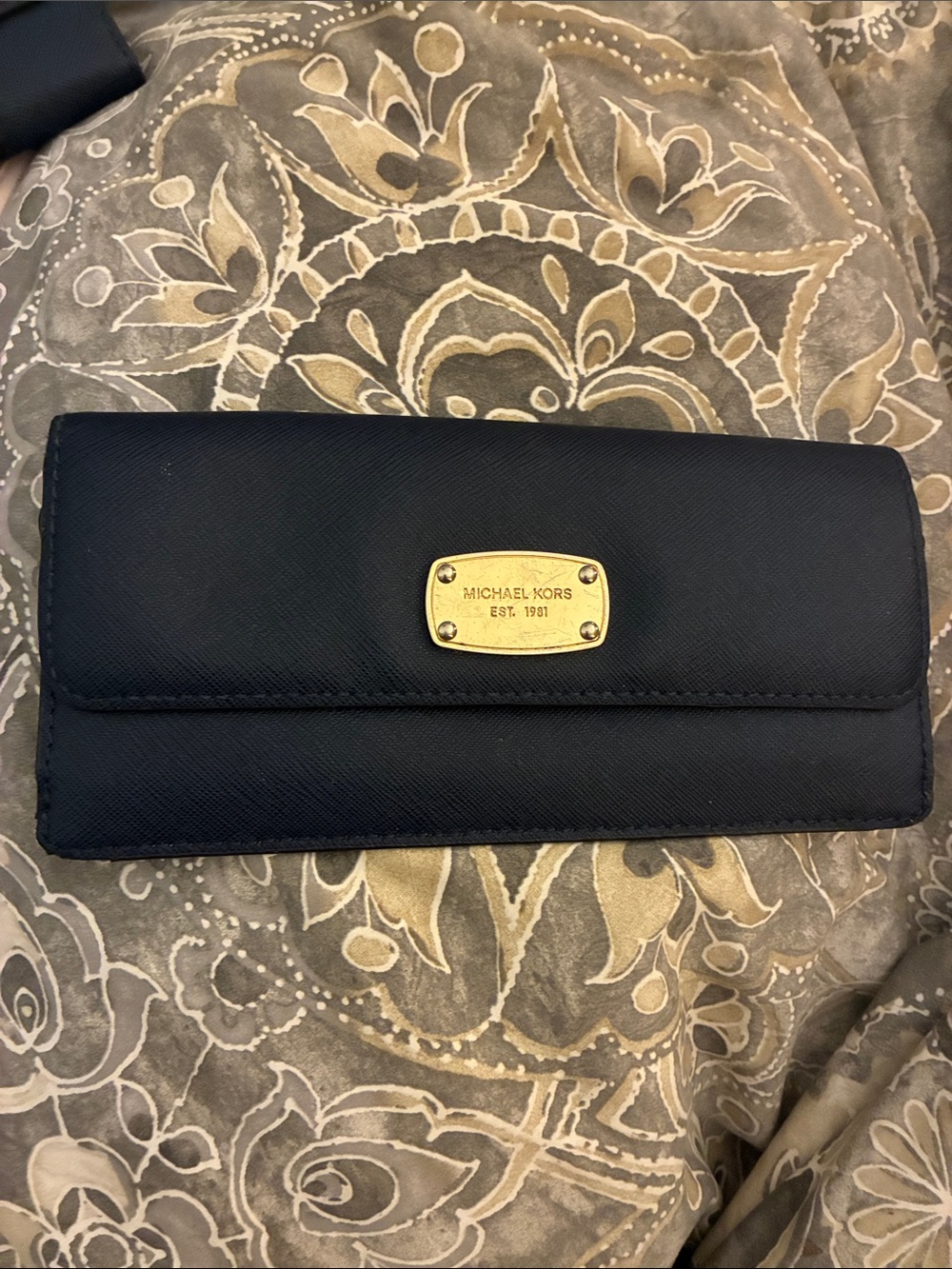 Michael Kors Black Saffiano Wallet with Gold Plaque‎